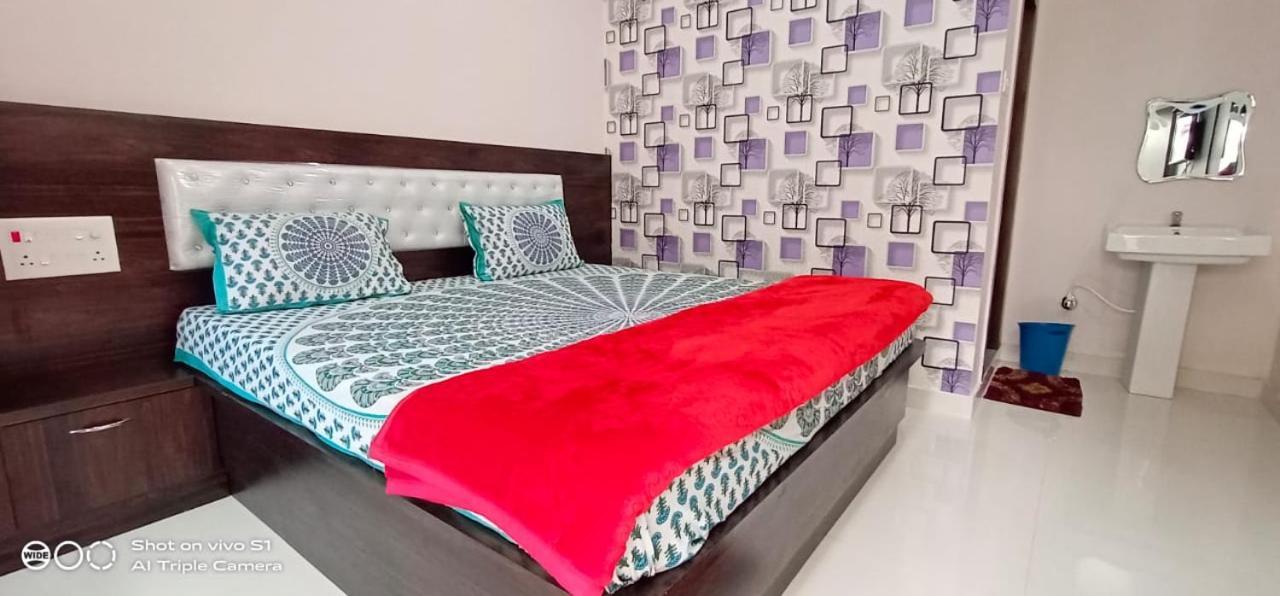 Varun Residency בהדראצ'לם מראה חיצוני תמונה
